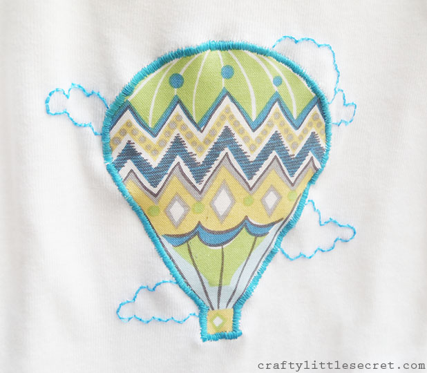 hot air balloon baby onesie detail