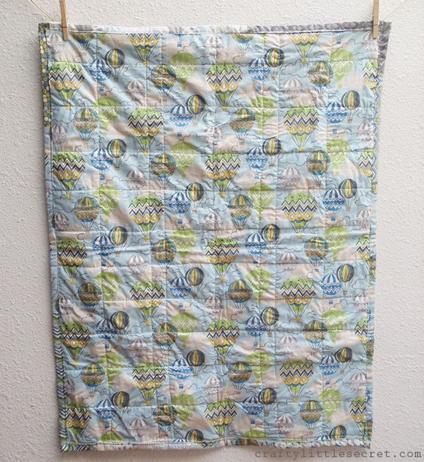 hot air balloon baby quilt back