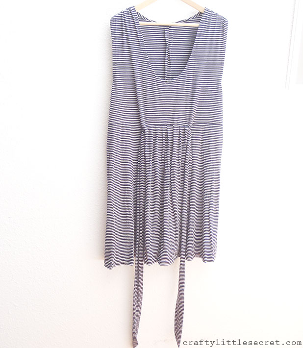 Crafty Little Secret - Butterick B5593 Sewing Pattern - craftylittlesecret.com