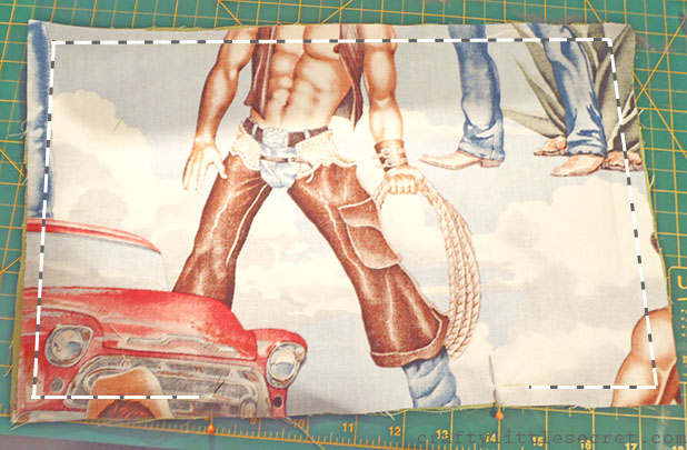 Crafty Little Secret - DIY Apron Tutorial - www.craftylittlesecret.com