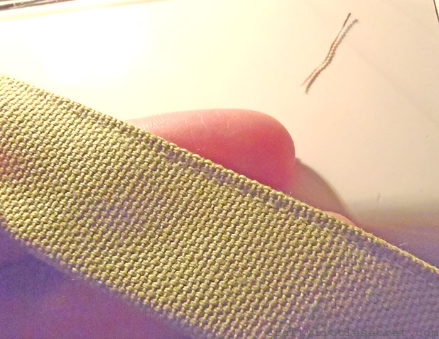 Crafty Little Secret - DIY Apron Tutorial - www.craftylittlesecret.com