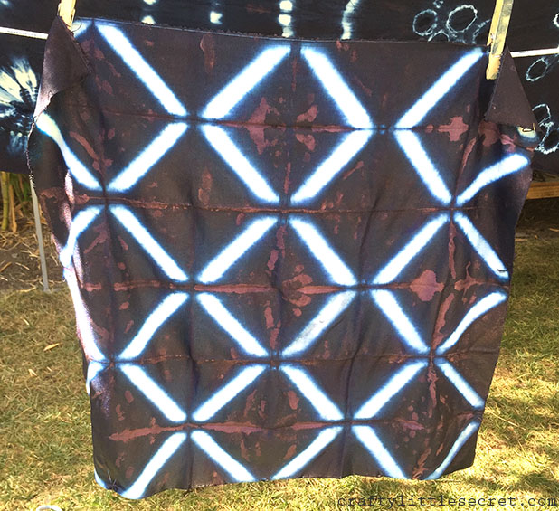 shibori napkin lattice